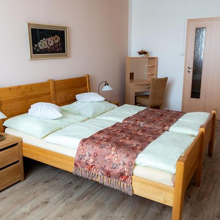 Hotel Cementar Hranice  Eksteriør bilde